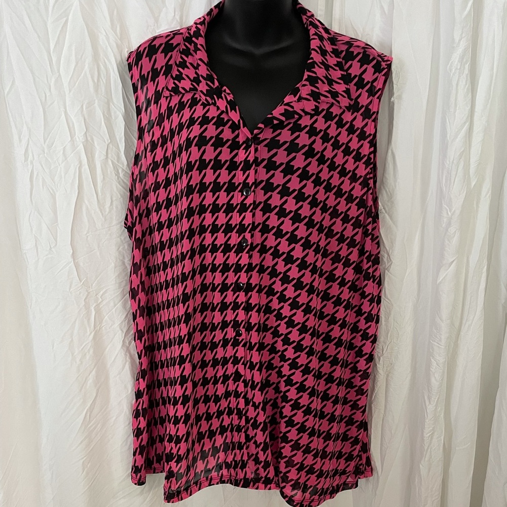 Ember Punk‎ and Black Houndstooth sleeveless Shirt